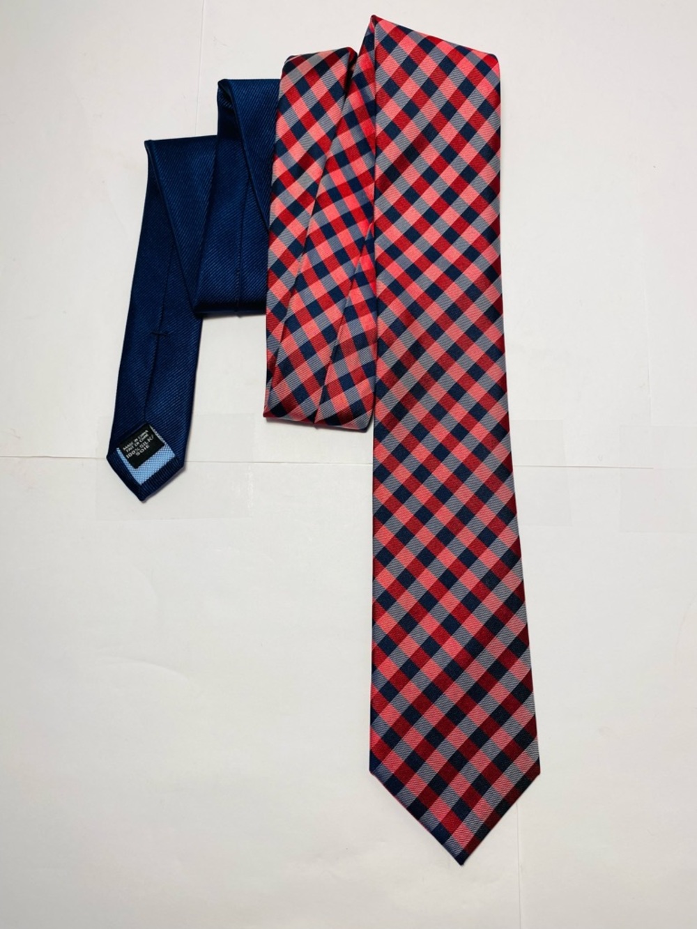 Tommy Hilfiger Silk Tie Mens Blue Red White Gingham Check Plaid Geometric Prep